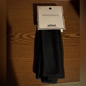 Scünci Black Headwraps 5 pc NWT